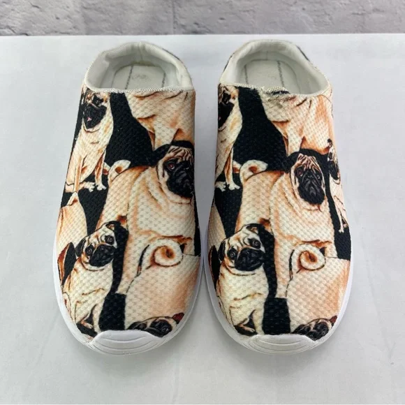 Pug Print Slip-On Clogs Shoes for Nurses Size 9 - Picture 1 of 11